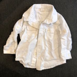 Gap button down